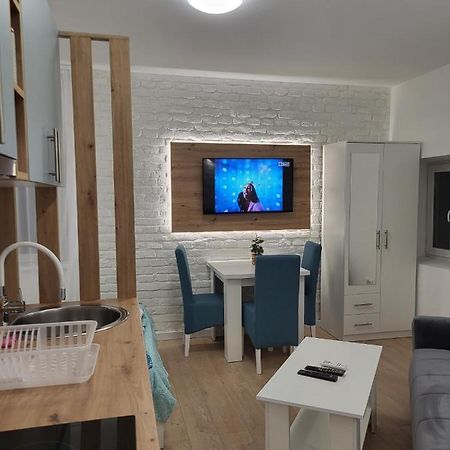 Harmony Suites Sajmiste Εξωτερικό φωτογραφία