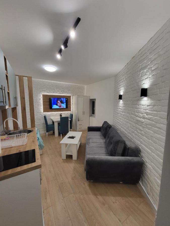 Harmony Suites Sajmiste Εξωτερικό φωτογραφία